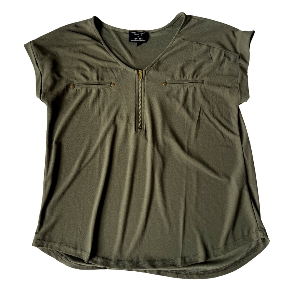 Green Relaxed V-Neck Blouse with Cap Sleeves